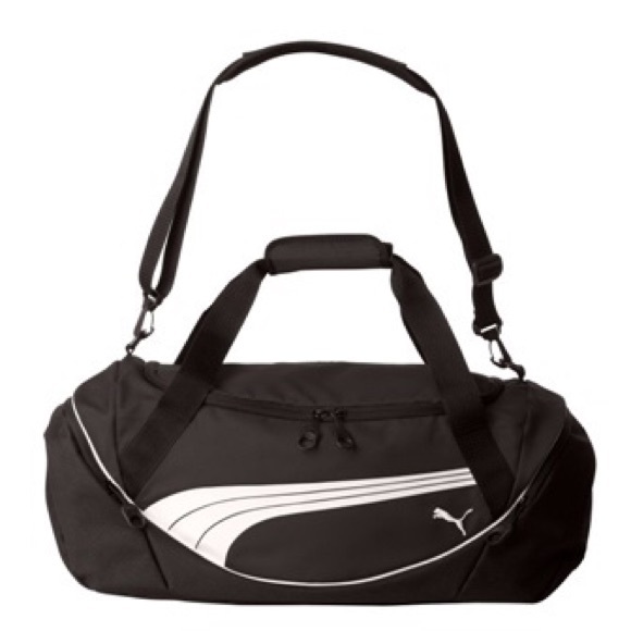 Puma Other - NWT Puma team formation 20” duffle bag